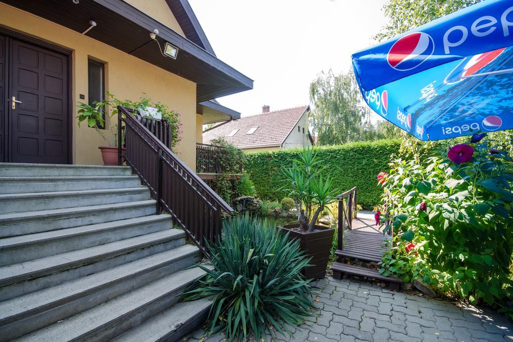 Hotel Roz Szentendre Dış mekan fotoğraf