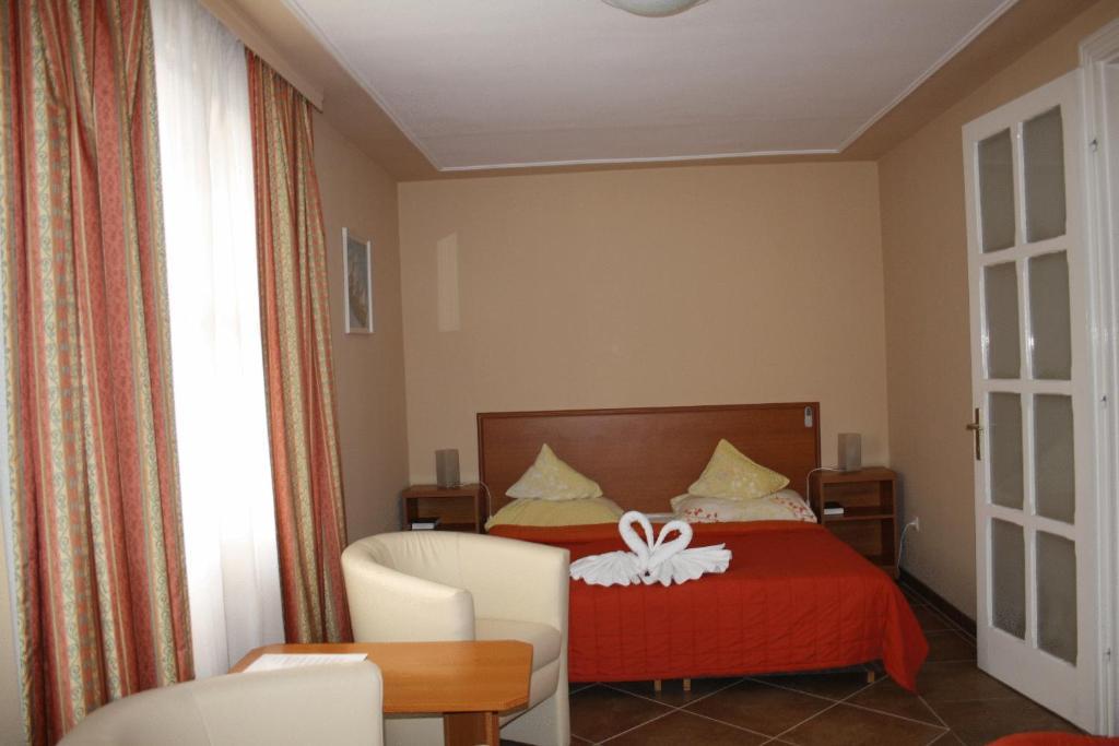 Hotel Roz Szentendre Dış mekan fotoğraf